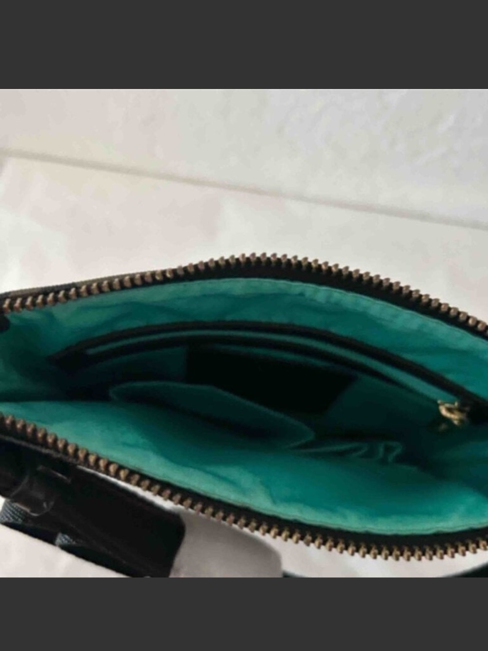 TOUS Men’s Camouflage Crossbody Bag in Olive and Black - Picture 8 of 9